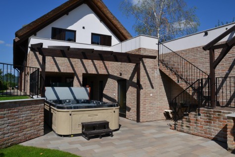 Property Detail