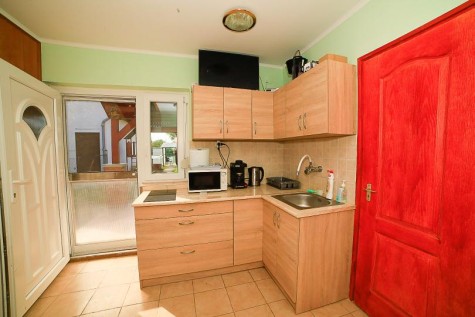 Property Detail