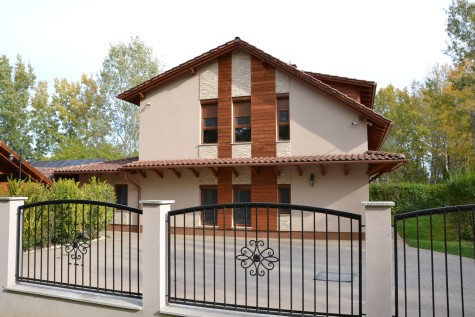 Property Detail