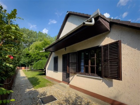 Property Detail
