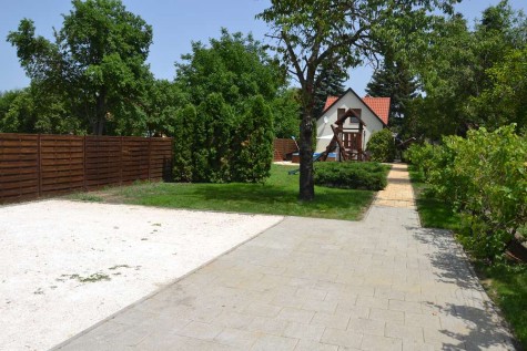 Property Detail